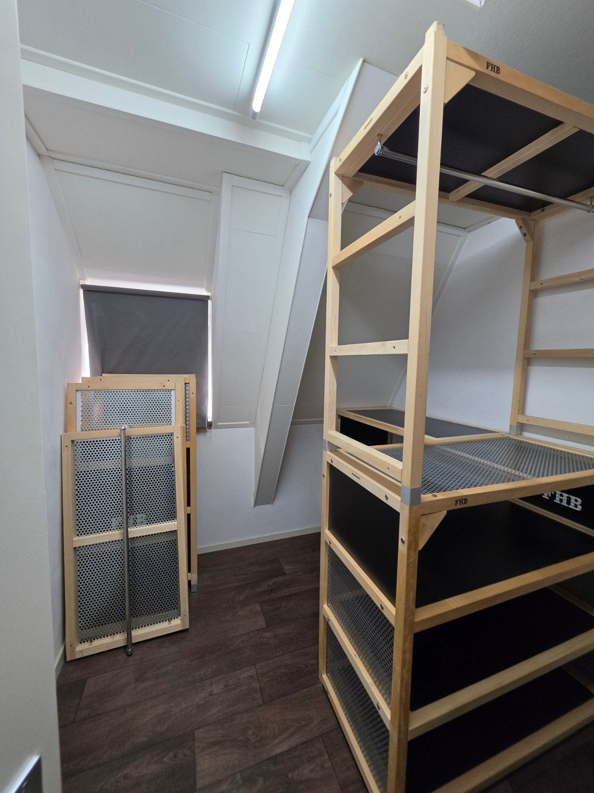 Modulair Kastensysteem FHB - Hout en Metaal, 100 tot 150 cm, Zo goed als nieuw, Modern, Industrieel, Modulair, 50 tot 75 cm