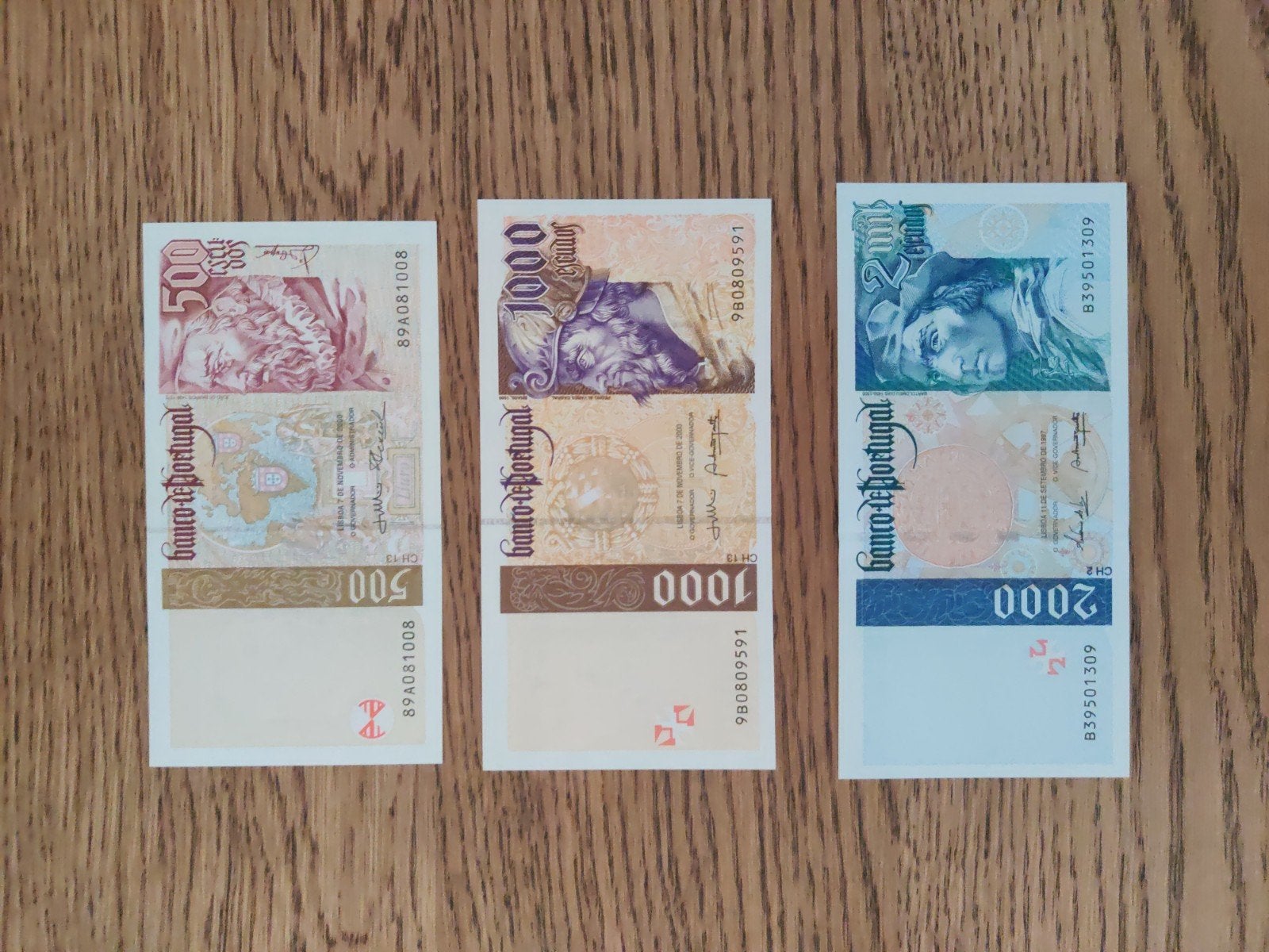Set van 3 Portugese Escudo biljetten (p-187 t/m p-189) UNC, Postzegels en Munten, Ophalen of Verzenden, Portugal, Setje