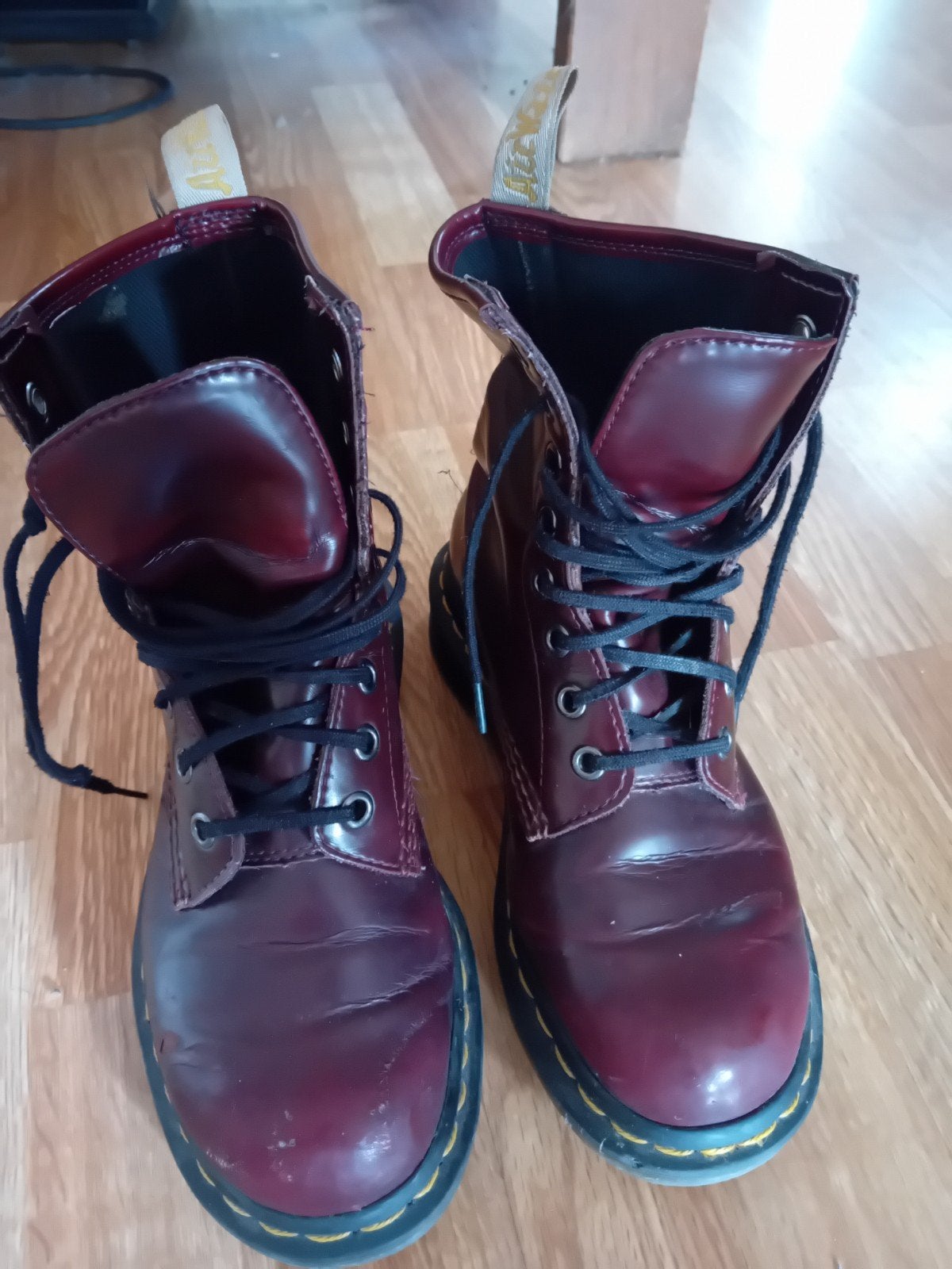 Dr. Martens Vegan 1460 Cherry Red Laarzen Maat 36, Ophalen