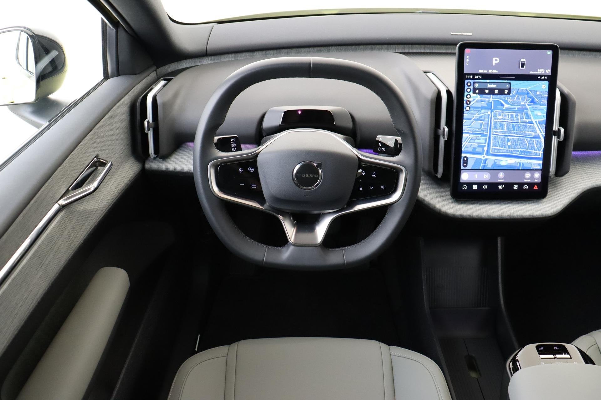 Volvo EX30 SINGLE MOTOR PLUS 51 kWh -HARMAN/KARDON|CARPLAY|C, Automaat, 12 maanden, Achterwielaandrijving, 77 €/maand