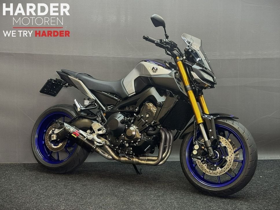 YAMAHA MT 09 SP | SLECHTS 5000KM! | NIEUWSTAAT | AKRAPOVIC, Motorrijbewijs A, Bedrijf, Meer dan 35 kW, YAMAHA
