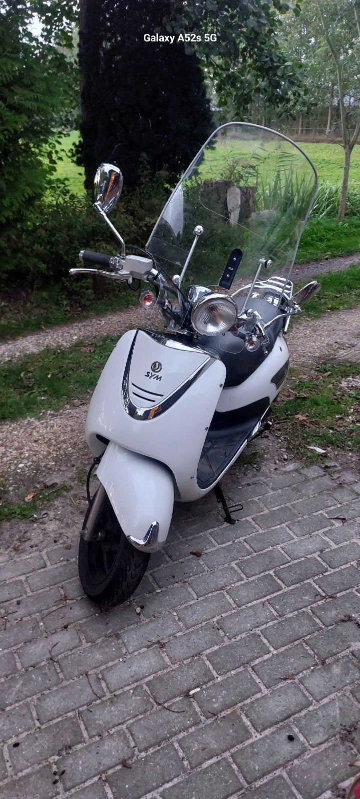 Sym Allo Scooter - Wit, zo goed als nieuw, Maximaal 45 km/u, Allo, Ophalen of Verzenden, Zo goed als nieuw