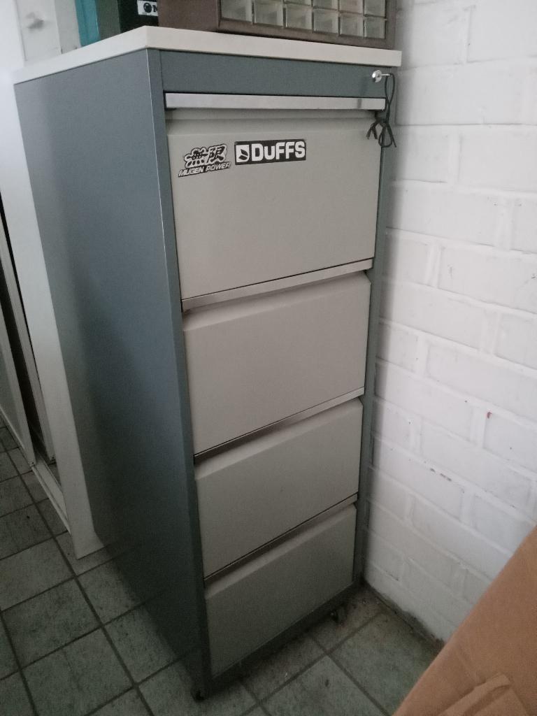 professionele stalen ladekast 140 x 70 x 50, Ophalen, 50 tot 100 cm, Zo goed als nieuw, Met slot