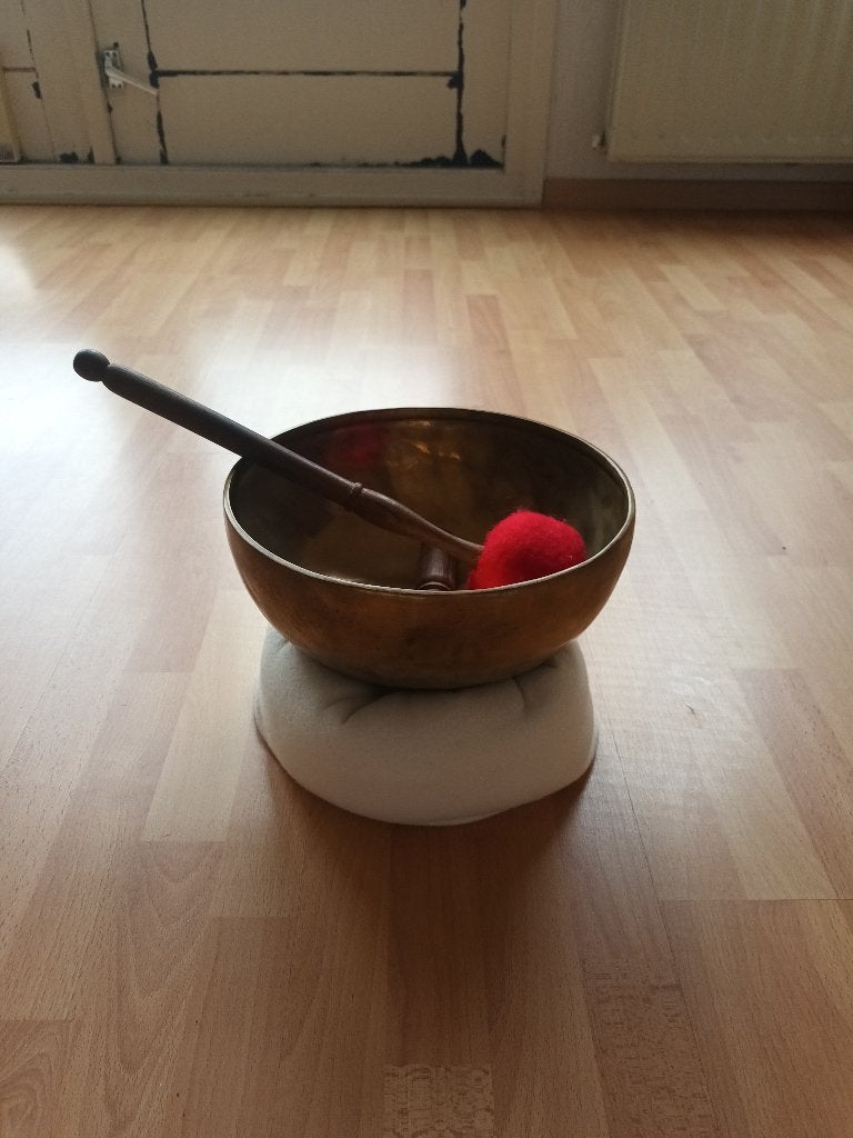 Handgemaakte Himalaya klankschaal met accessoires, Ophalen, Zo goed als nieuw, Overige soorten