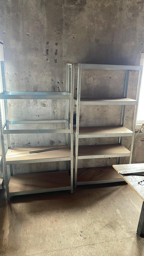 Metalen magazijnstellingen / opbergrekken, Huis en Inrichting, Ophalen, Gebruikt