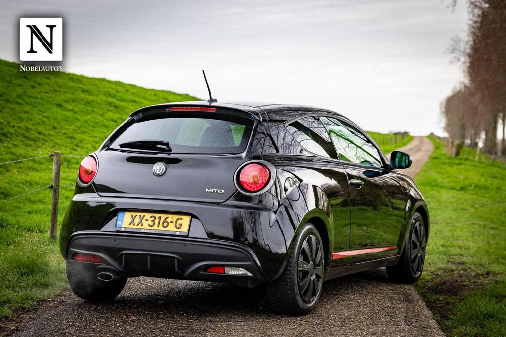 Alfa Romeo MiTo 0.9 TwinAir Urban | Nap | Xenon | Navi, Voorwielaandrijving, Automatische klimaatregeling, Gebruikt, Euro 6
