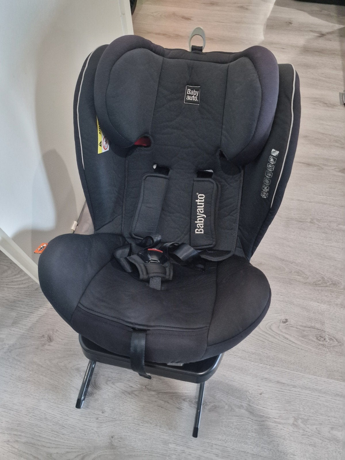 Babyauto autostoel 0-18 kg met Isofix, Kinderen en Baby's, Autostoeltjes, Gebruikt, 9 t/m 18 kg, Slaapstand, Isofix