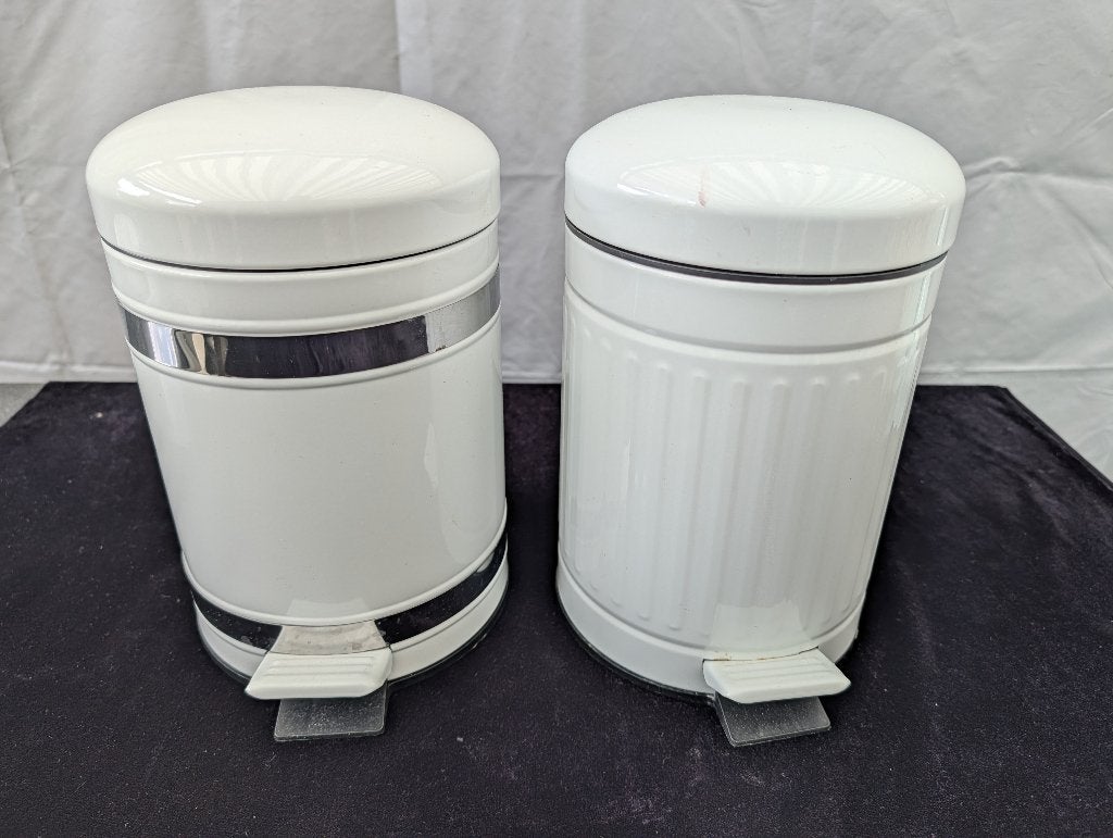 Witte Pedaalemmers 26cm (Badkamer/WC), Gebruikt, Met pedaal, Ophalen of Verzenden, Minder dan 10 liter