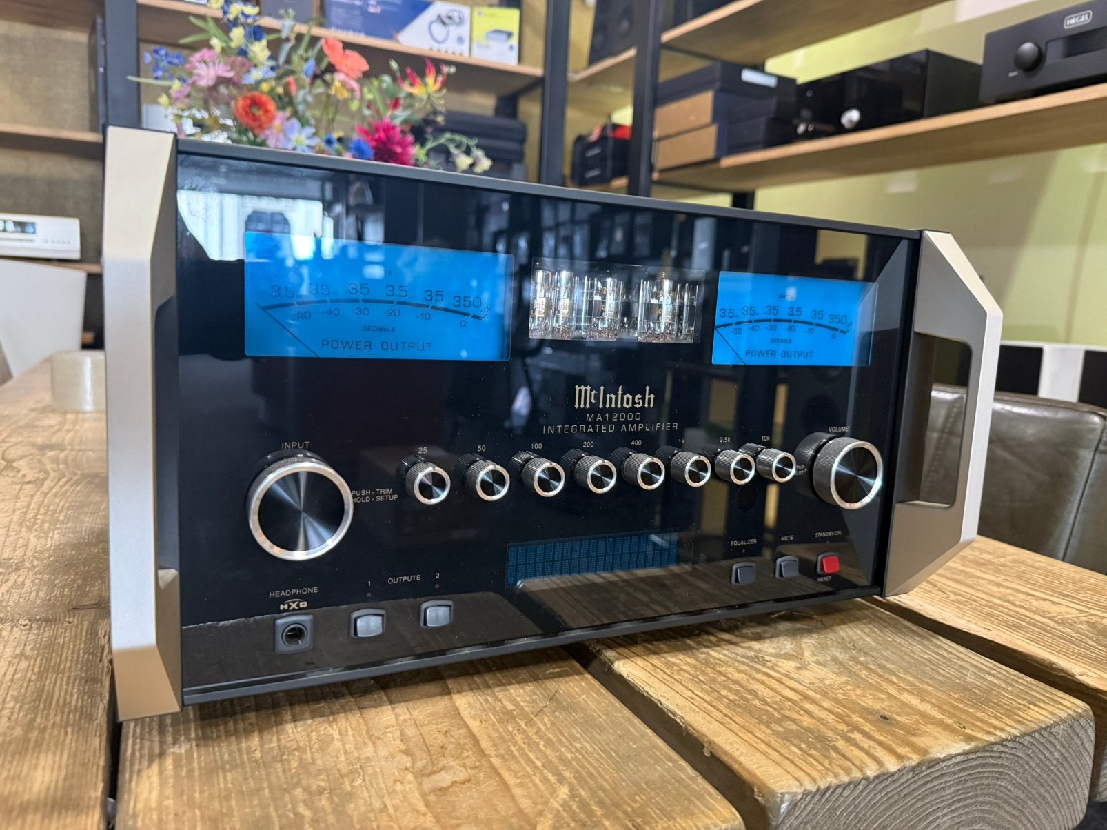 McIntosh MA12000, Overige merken, Nieuw, Ophalen of Verzenden, 120 watt of meer
