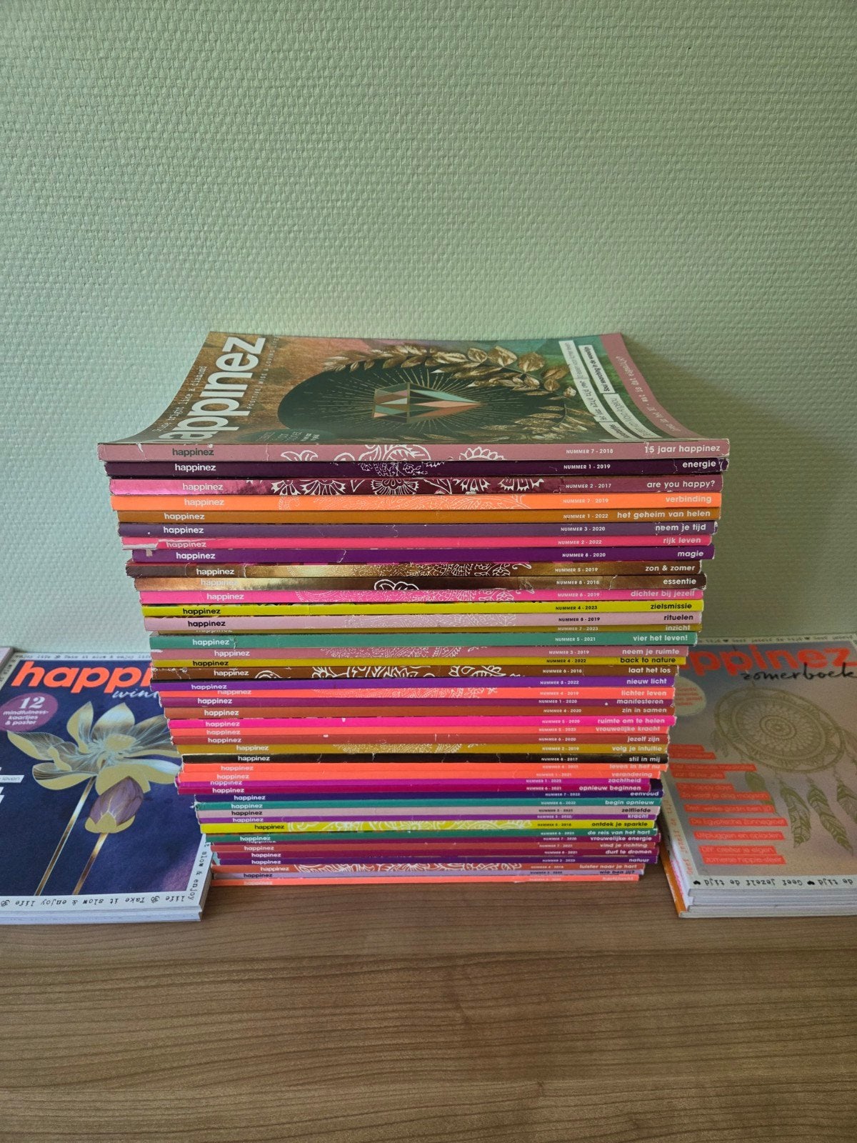 Happinez en andere tijdschriften., Boeken, Ophalen, Zo goed als nieuw, Damesbladen