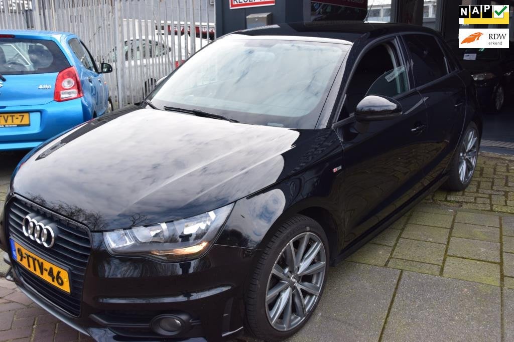 Audi A1 Sportback 1.4 TFSI CoD 109g. Admired, Auto's, Audi, Euro 5, Start-stop-systeem, 4 cilinders, 4 stoelen