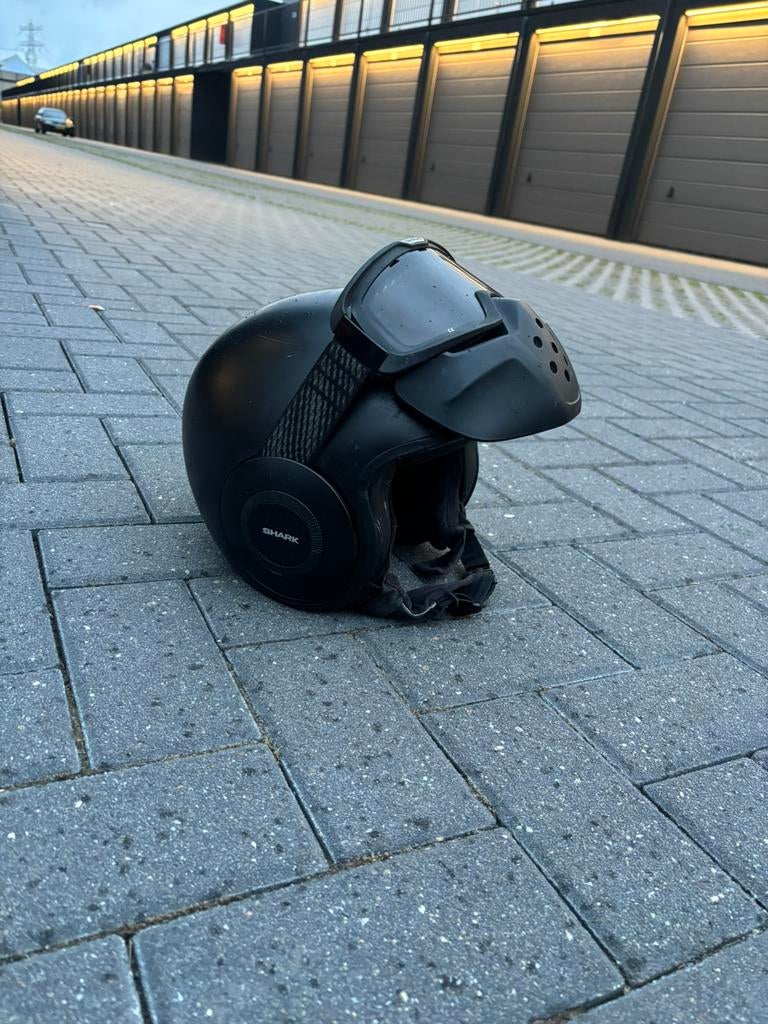 Shark helm maat M, Ophalen, Zo goed als nieuw