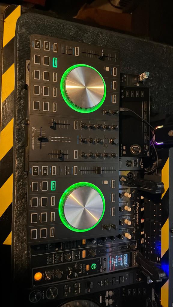 The next beat., Muziek en Instrumenten, Dj-sets en Draaitafels, Ophalen, Zo goed als nieuw, Dj-set, Overige merken
