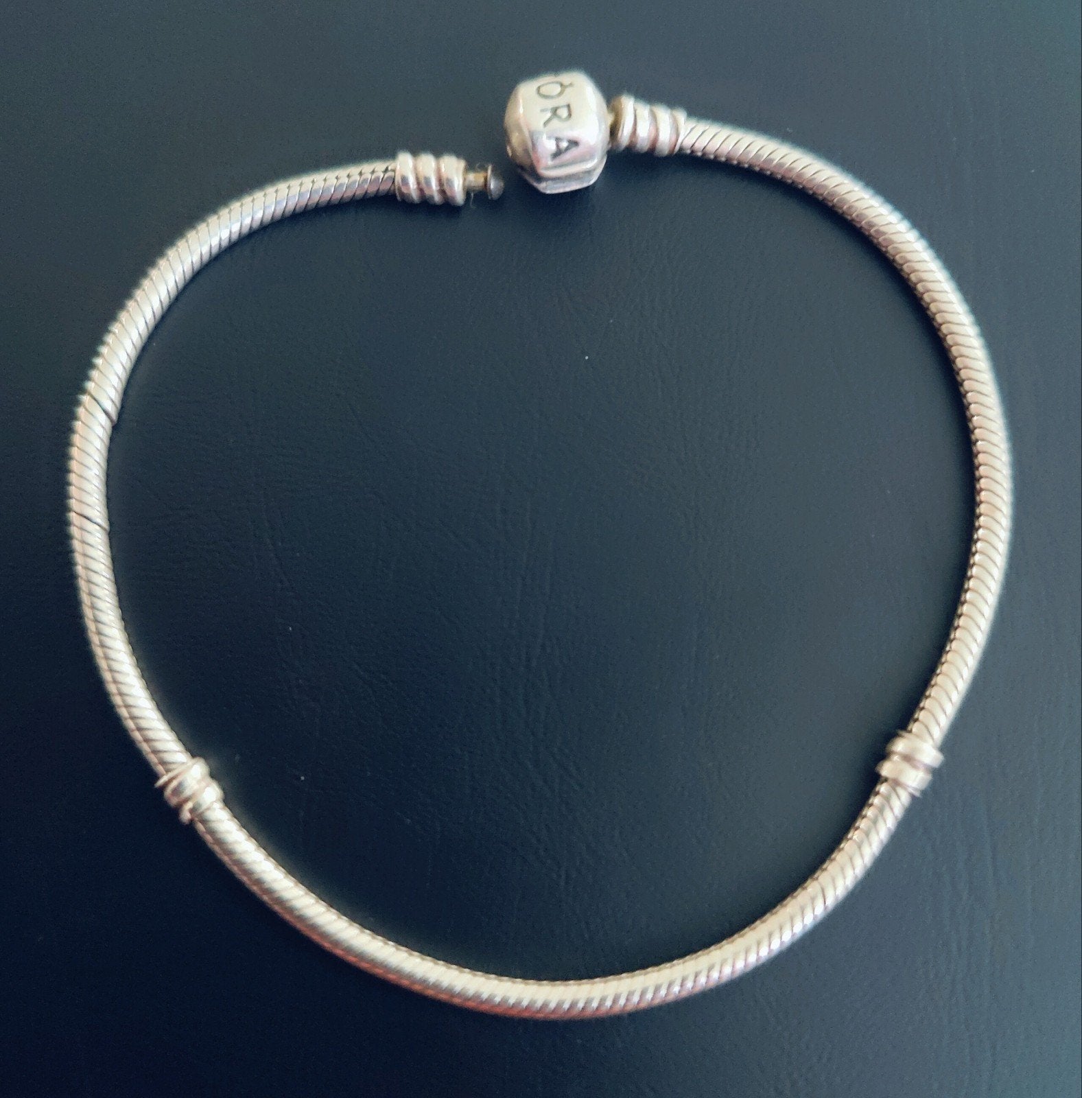 Pandora Armband Zilver 23cm, Sieraden, Tassen en Uiterlijk, Armbanden, Ophalen of Verzenden, Zo goed als nieuw, Met bedels of kralen