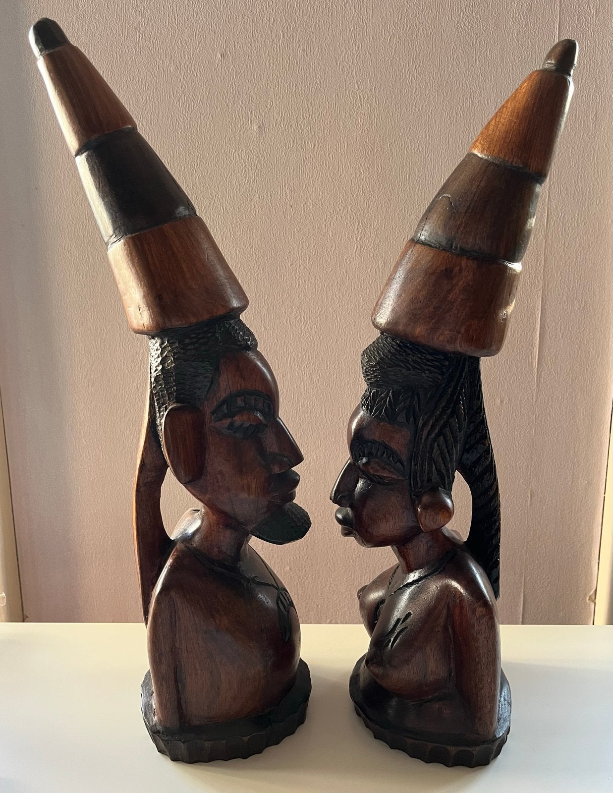 Afrikaanse Houten Beelden - Man en Vrouw, Antiek en Kunst, Hout, Bruin, Afrika, 42 cm