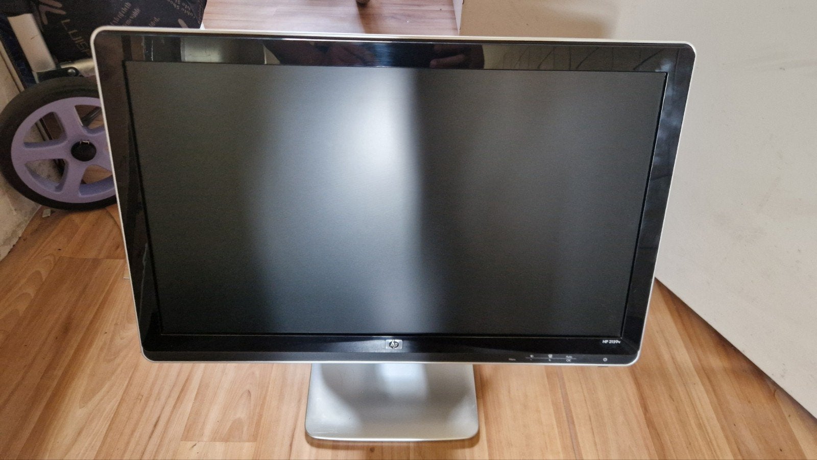 HP 2159v 21,5 inch monitor, Computers en Software, Ophalen, Gebruikt, Full HD, VGA