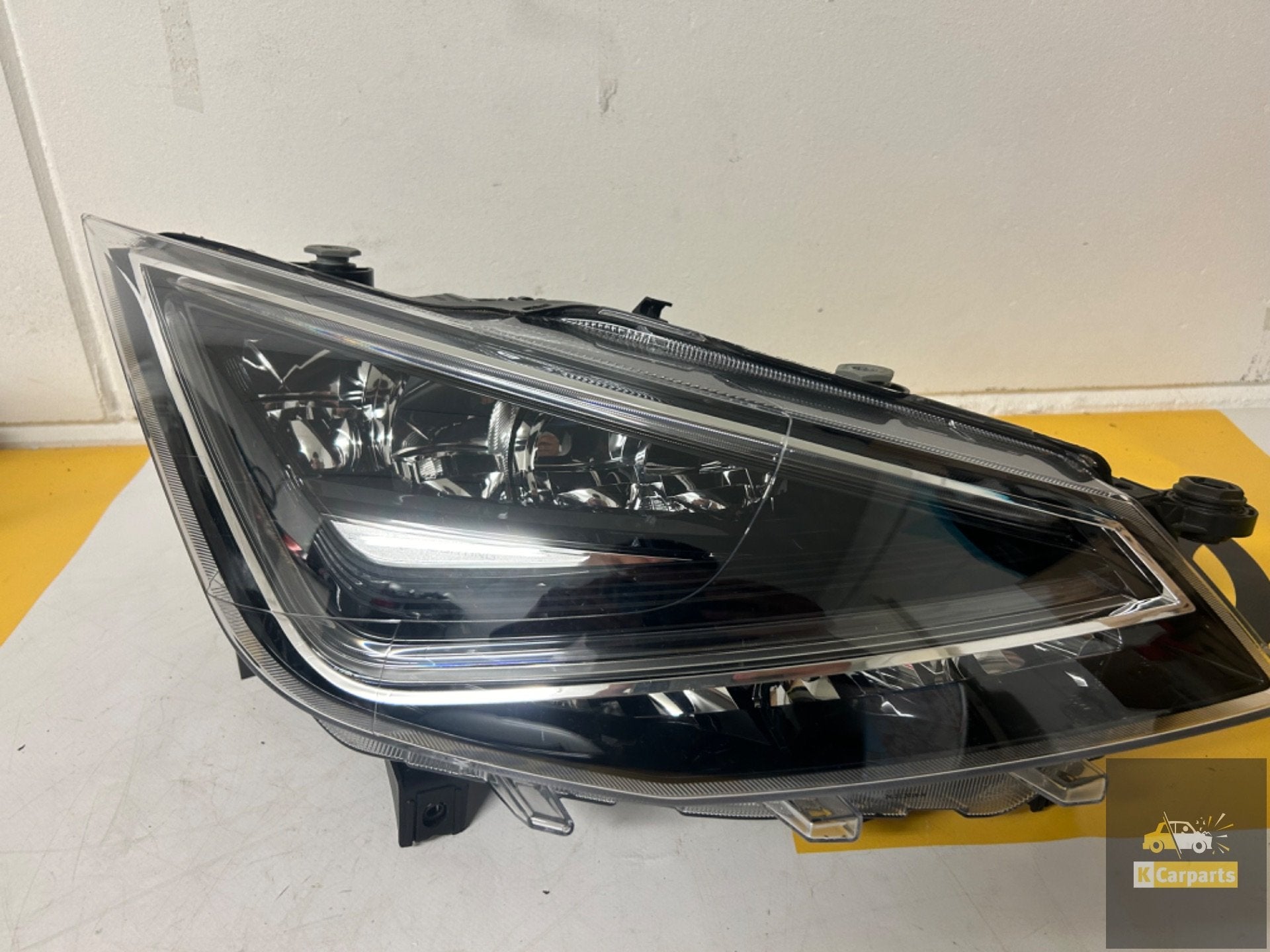 SEAT IBIZA 6F Arona VOL LED KOPLAMP RECHTS 6f1941008F, Auto-onderdelen, Verlichting, Info@fabrikant.eu, Fabrikantstraat 1
1000 AA  Amsterdam, NL