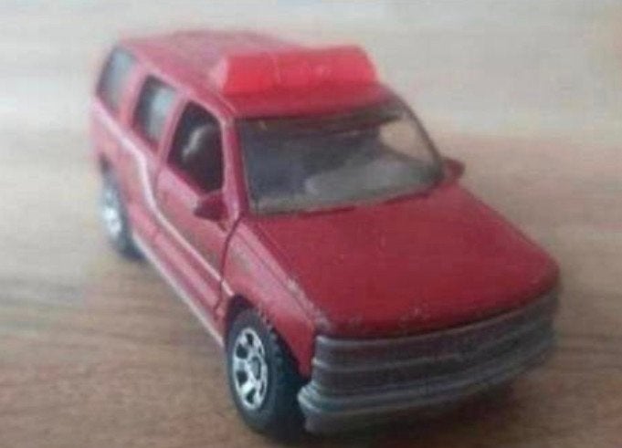 Matchbox Chevrolet Tahoe Fire Chief – ca. 1997 – Thailand, Ophalen of Verzenden, Gebruikt, Auto