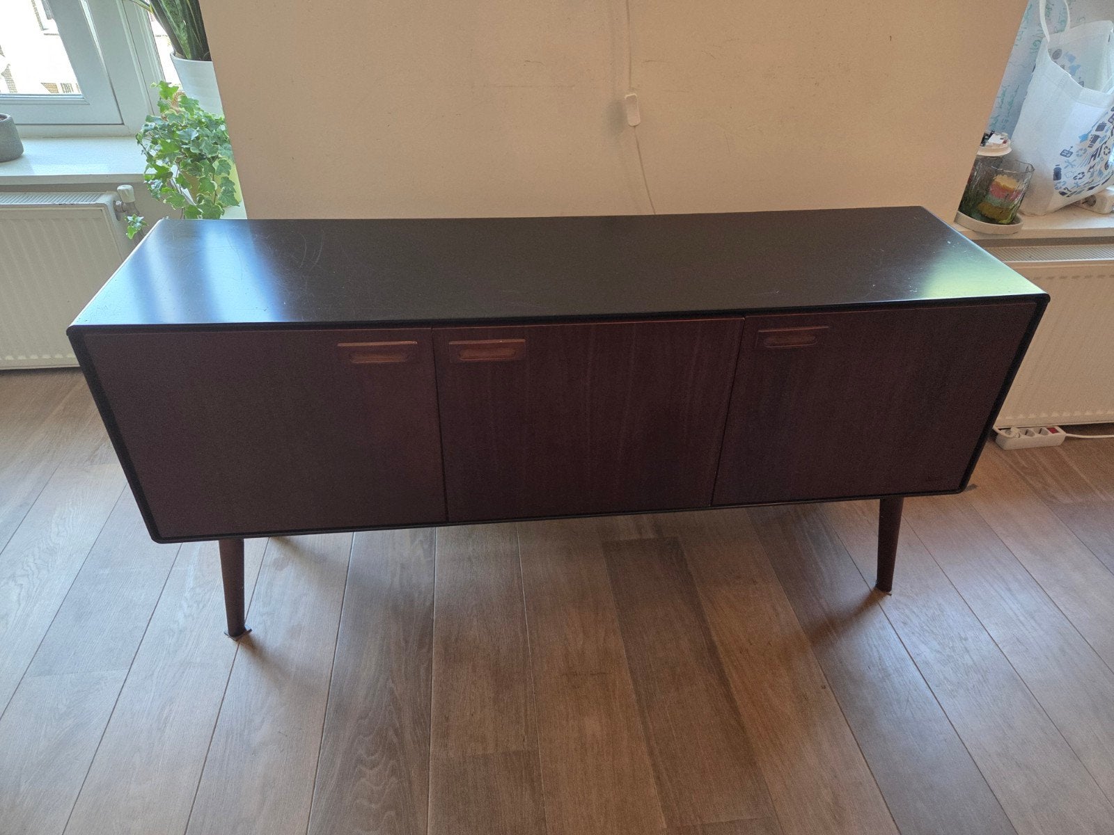 Dutch bone dressoir, 100 tot 150 cm, Scandinavisch, Ophalen of Verzenden, 25 tot 50 cm