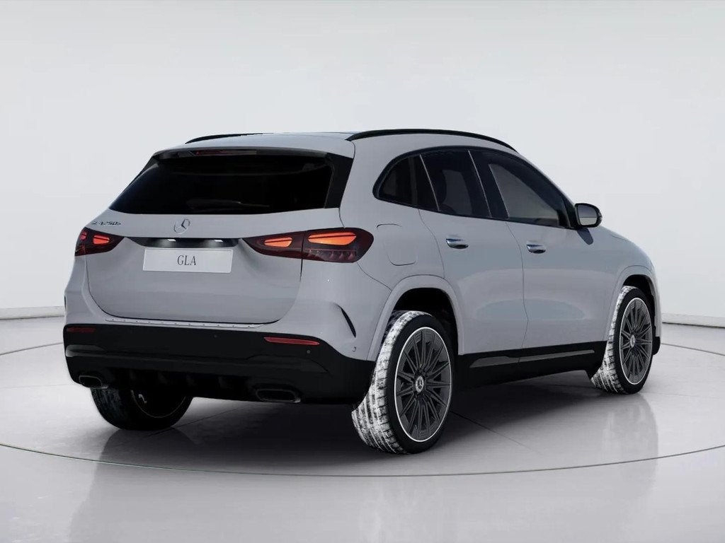 Mercedes-Benz GLA 250 e 140 Years Edition, Auto's, Mercedes-Benz, 1800 kg, Euro 6, 4 cilinders, 16 kWh