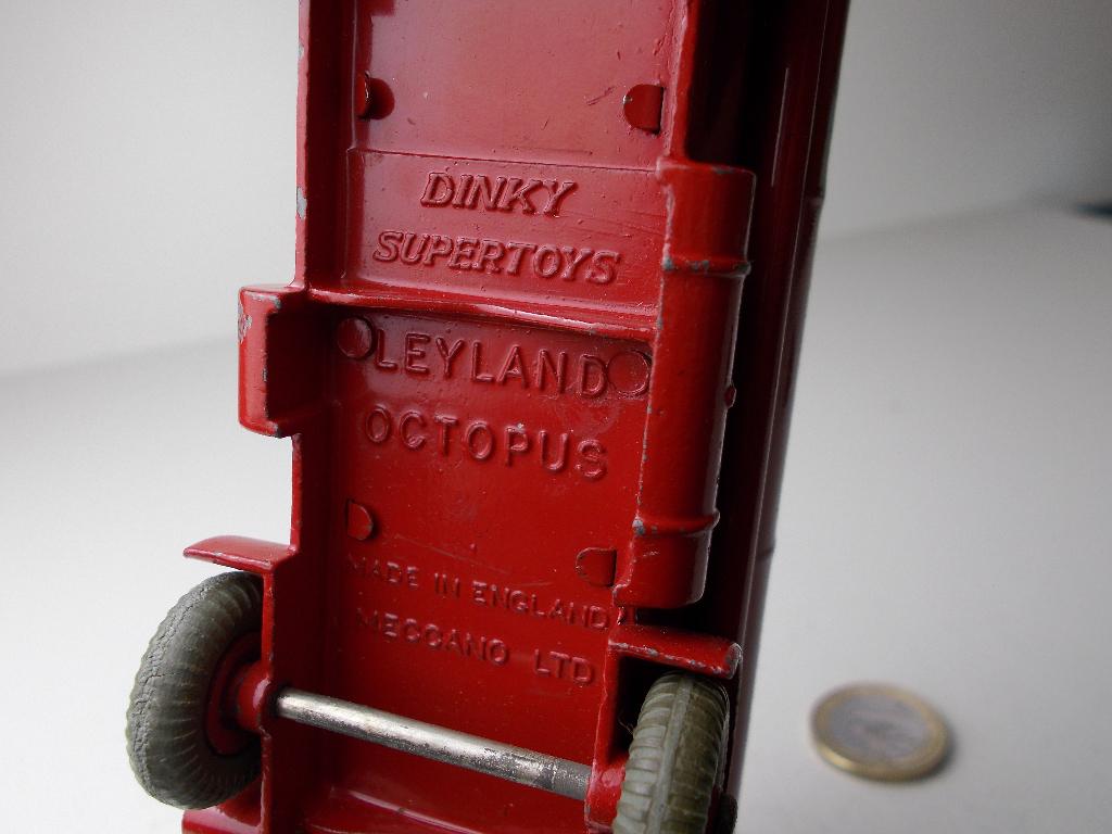 1959 Dinky SuperToys 943 LEYLAND OCTOPUS "ESSO" TANKER Izgst, Hobby en Vrije tijd, Modelauto's | 1:43, Ophalen of Verzenden, Zo goed als nieuw