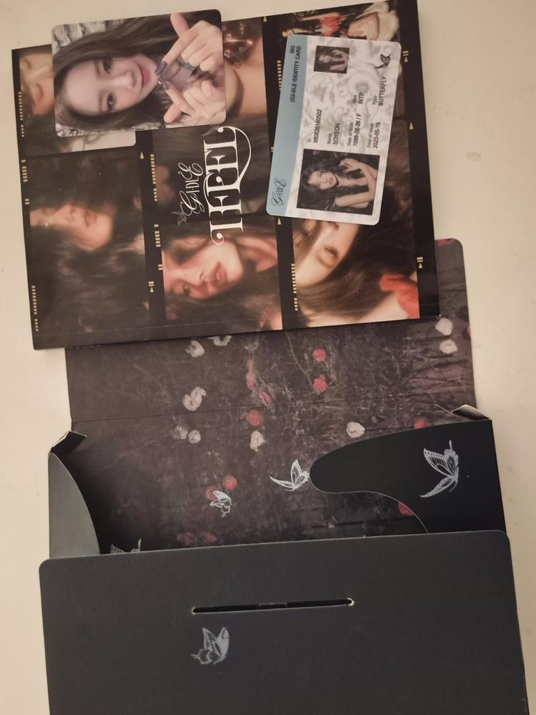 G-IDLE i feel album, Alle leeftijden, Ophalen of Verzenden, Zo goed als nieuw
