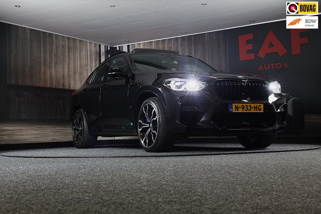 BMW X4 M Competition / Carbon / Head Up / Memory / Camera /, Automaat, Gebruikt, Zwart, Leder