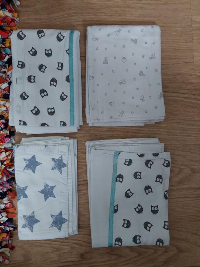 Beddengoed voor ledikantje (dekens, hoeslakens, overtrekken), Kinderen en Baby's, Kinderkamer | Beddengoed, Gebruikt, Deken of Dekbed