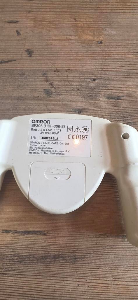 Omron BF306 Body Fat Monitor - Lichaamsvetmeter, Ophalen of Verzenden