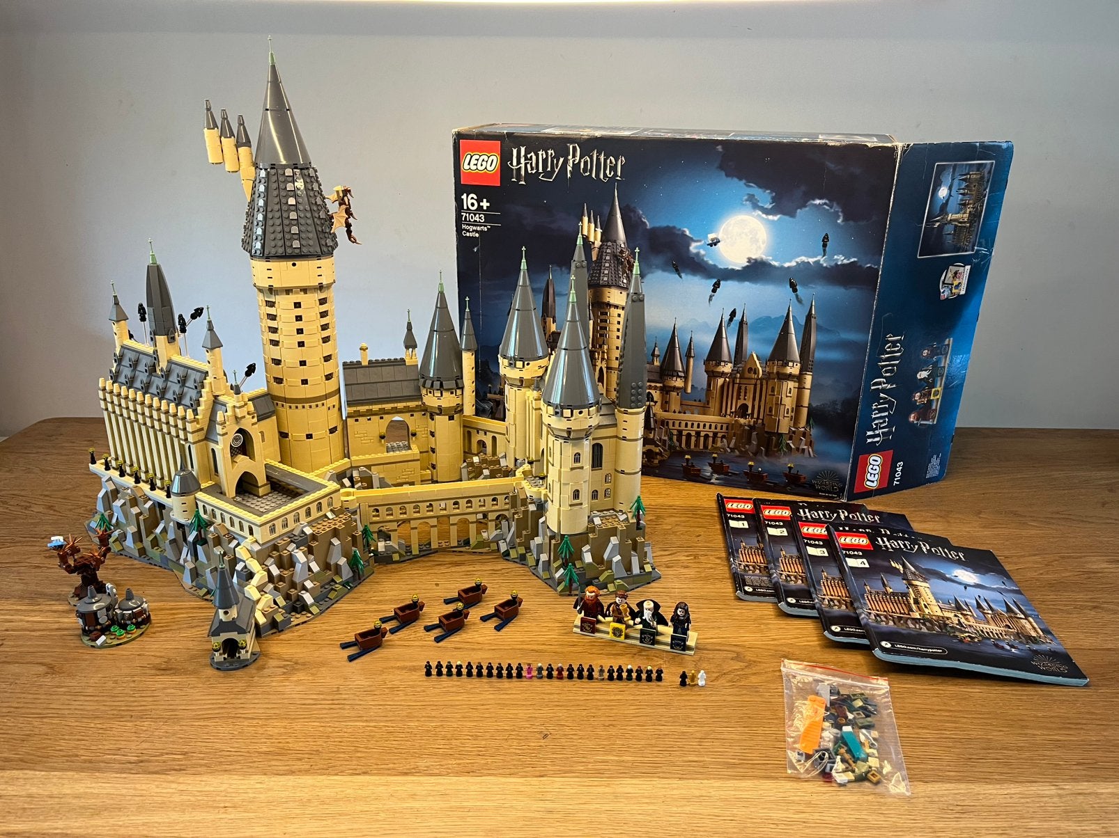 Lego 71043 zweinstein Hogwarts castle., Lego, Harry Potter, Ophalen of Verzenden, Zo goed als nieuw
