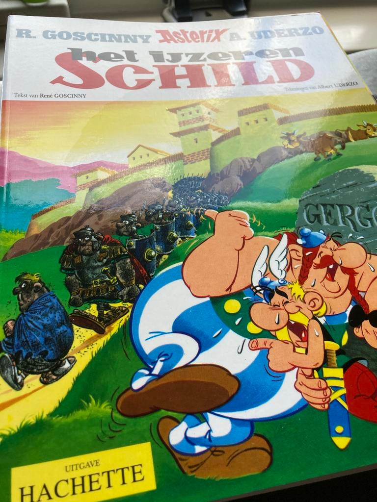 Asterix strips nr2-9-10-11-13-15-16-17-18-19-21-23-26-27-29-, Meerdere stripboeken, Ophalen of Verzenden, Gelezen