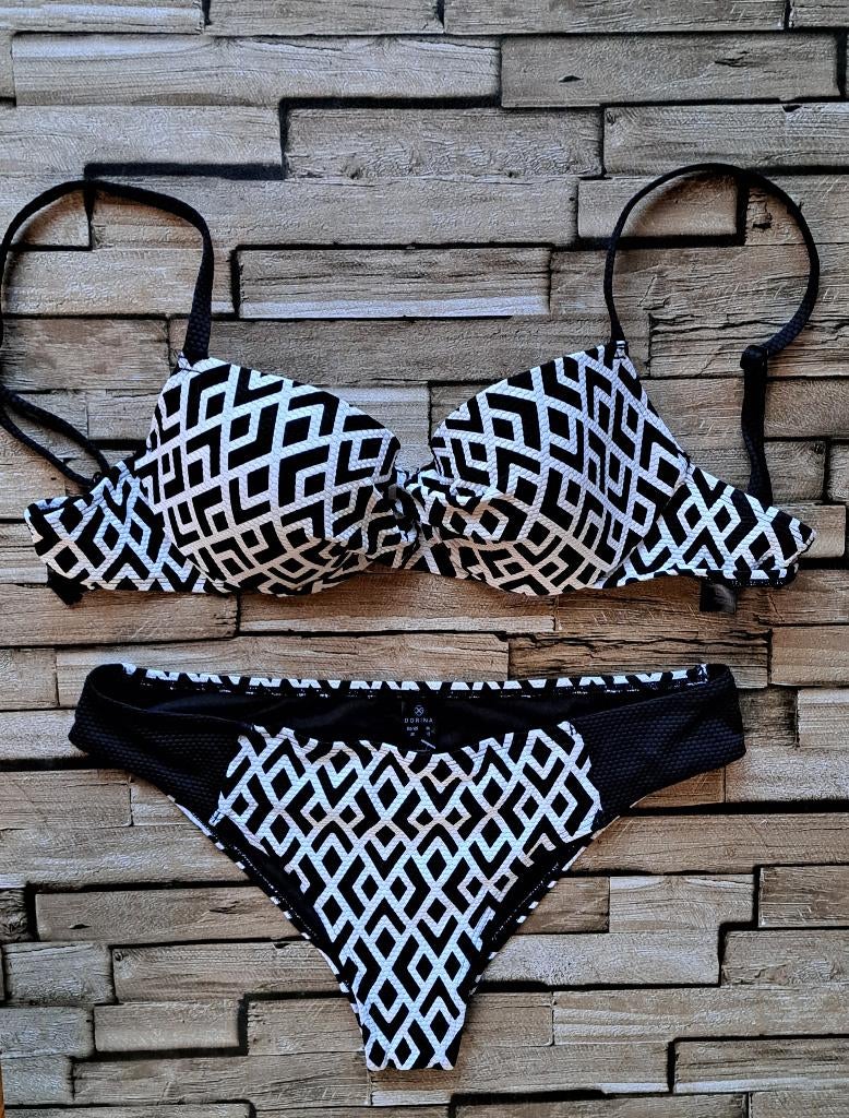 DORINA - nieuwe zwart/witte bikini top 75C & slip, M, Verzenden, Zwart, Nieuw, X