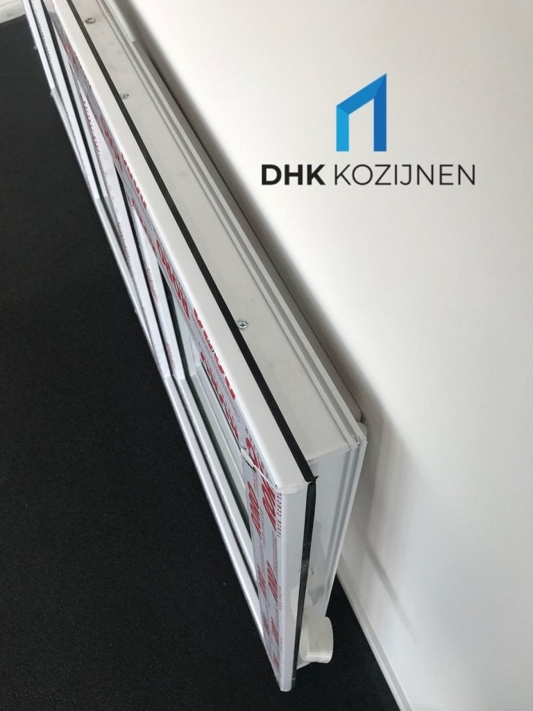 Diverse Kunststof Dakkapel Kozijnen Uit Voorraad, Doe-het-zelf en Verbouw, Kozijnen en Schuifpuien, Niet ingevuld, Kunststof, Dakkapel