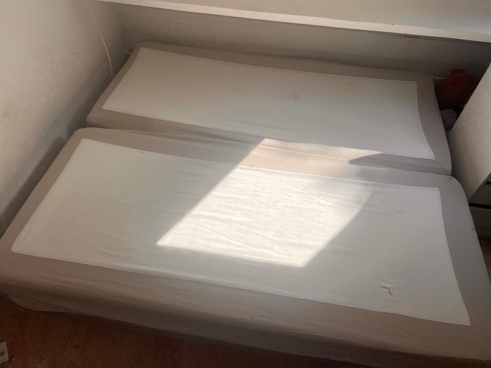 IKEA Hafslo matras en lattenbodem 180x200 cm, gratis ophalen, Ophalen, Gebruikt, Wit, Tweepersoons