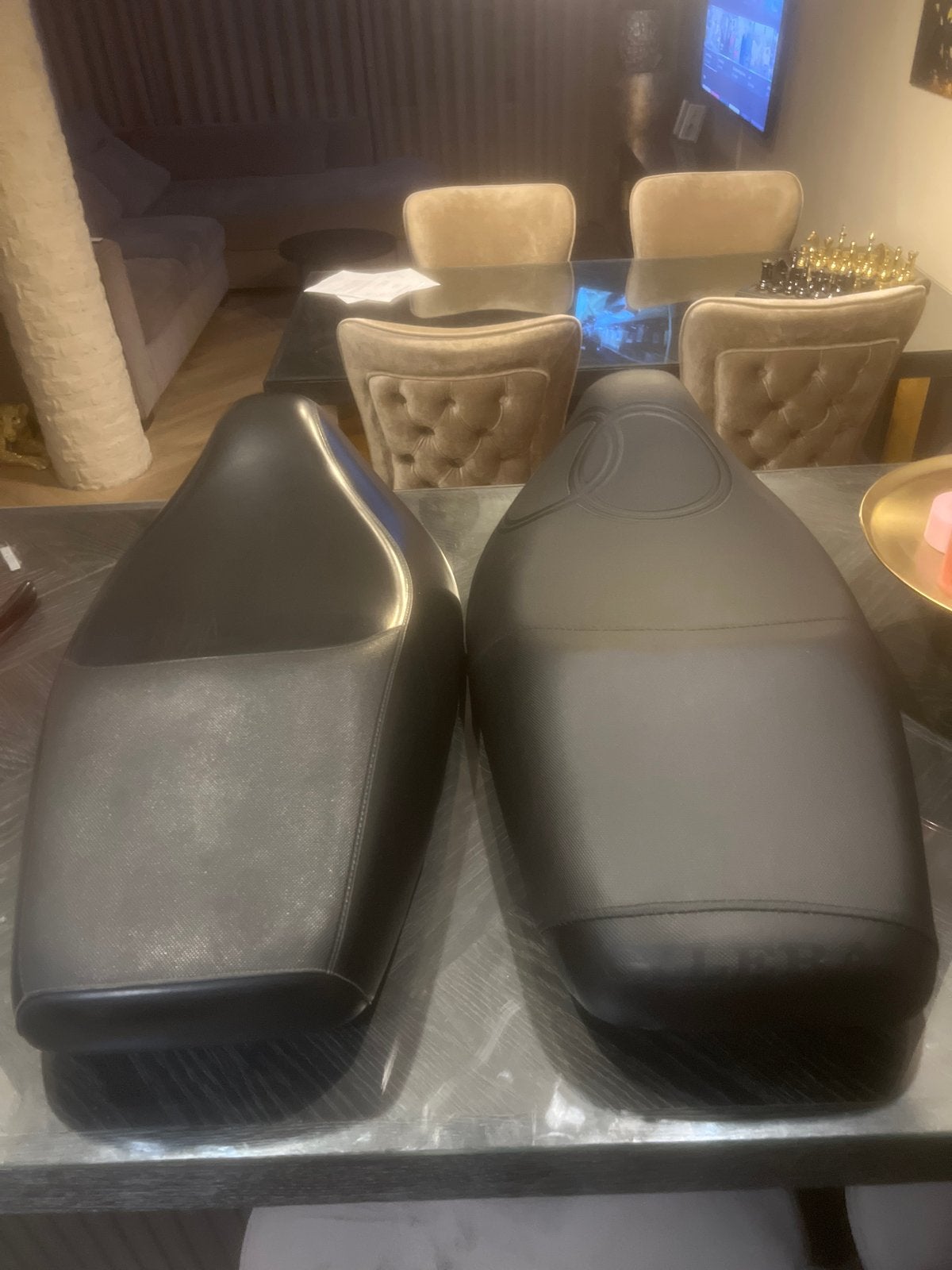 2x Gilera Runner SP Pro Zadel - Nieuwstaat, unieke hoes, Ophalen of Verzenden, Zo goed als nieuw, Zadel, Overige merken