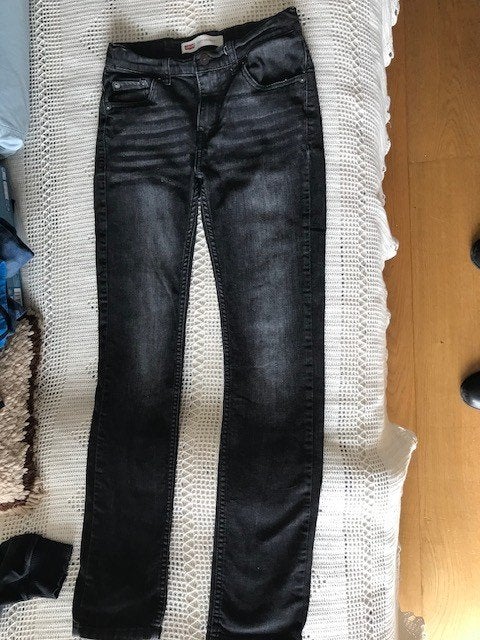 LEVI's spijkerbroek, Kinderen en Baby's, Ophalen of Verzenden, Zo goed als nieuw, Jongen, Broek