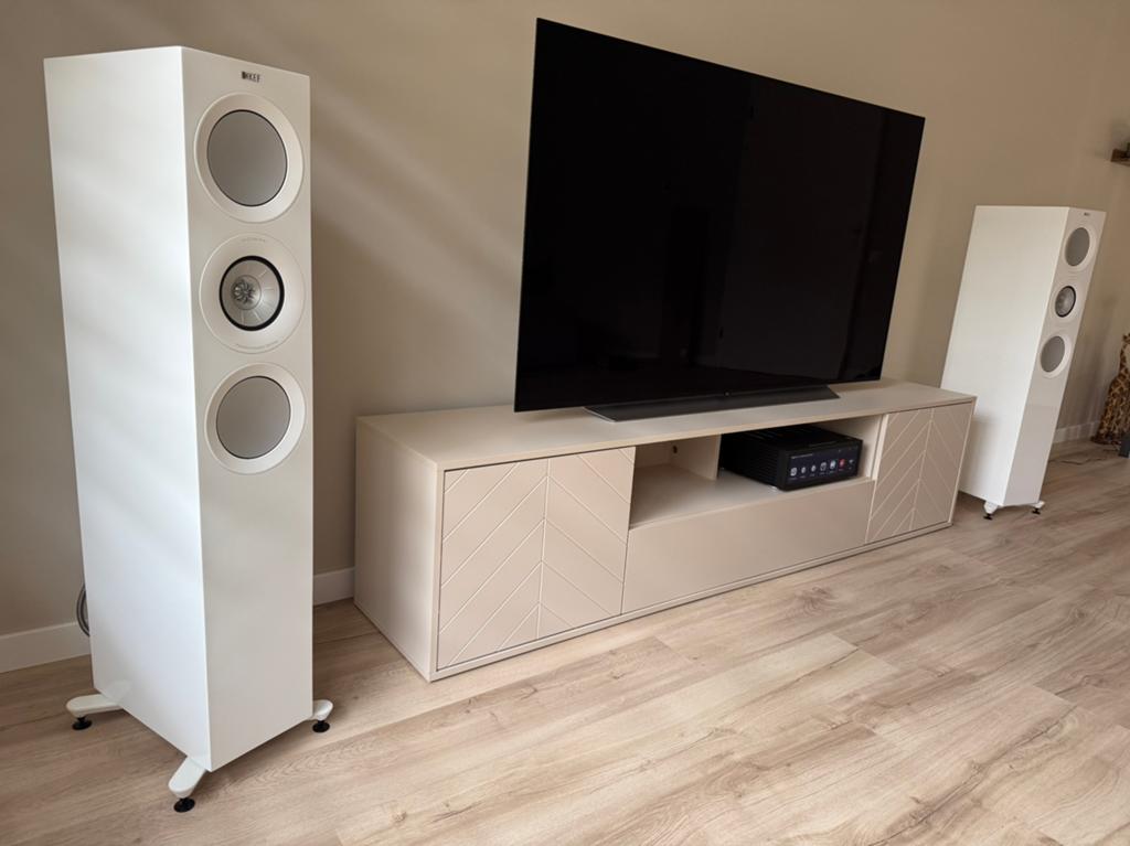 Kef Meta R7 wit - Nieuwstaat, 7 maanden oud