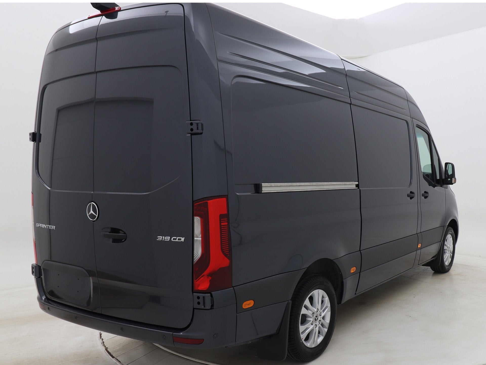 Mercedes-Benz Sprinter BPM VRIJ - 319CDI 190PK Automaat L2H2, Auto's, Automaat, Bedrijf, Diesel, Nieuw