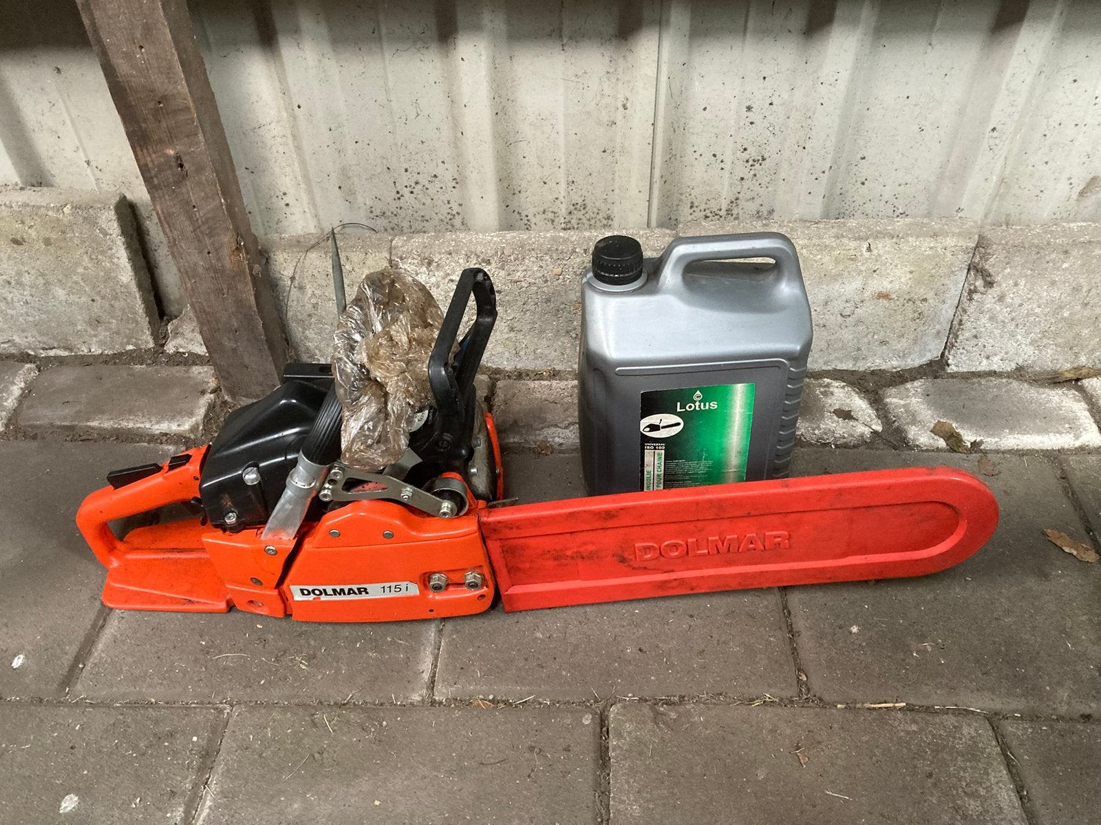 Dolmar kettingzaag, Ophalen, Gebruikt