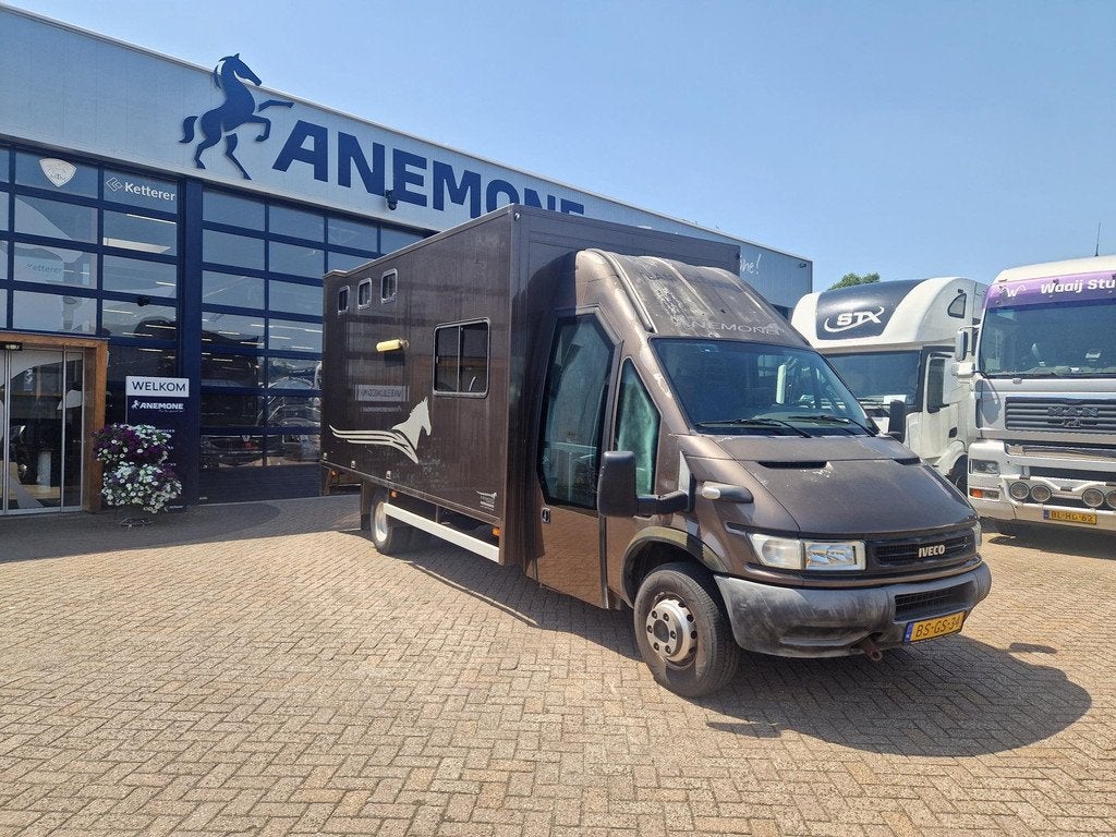 Iveco 65c Automaat paardenwagen C1 rijbewijs 2 paarden/3poni, Gebruikt, Overige typen