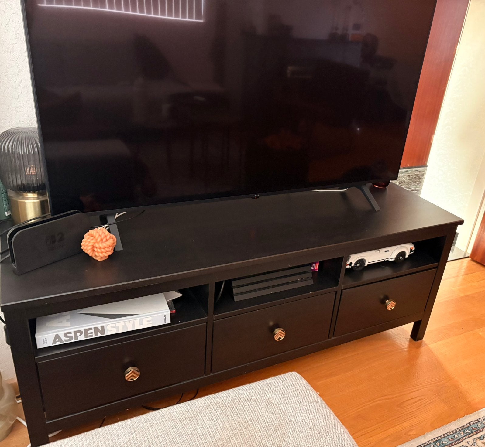 Leuk en handig tv-meubel, Ophalen, Gebruikt, 25 tot 50 cm, Minder dan 100 cm