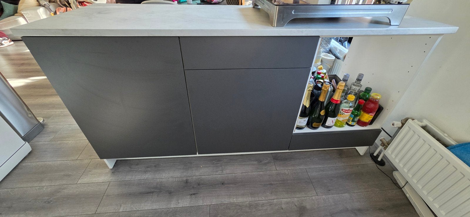 Keukenblok IKEA met marmerlook blad en opbergruimte, Ophalen, Zo goed als nieuw, Grijs, Greeploos