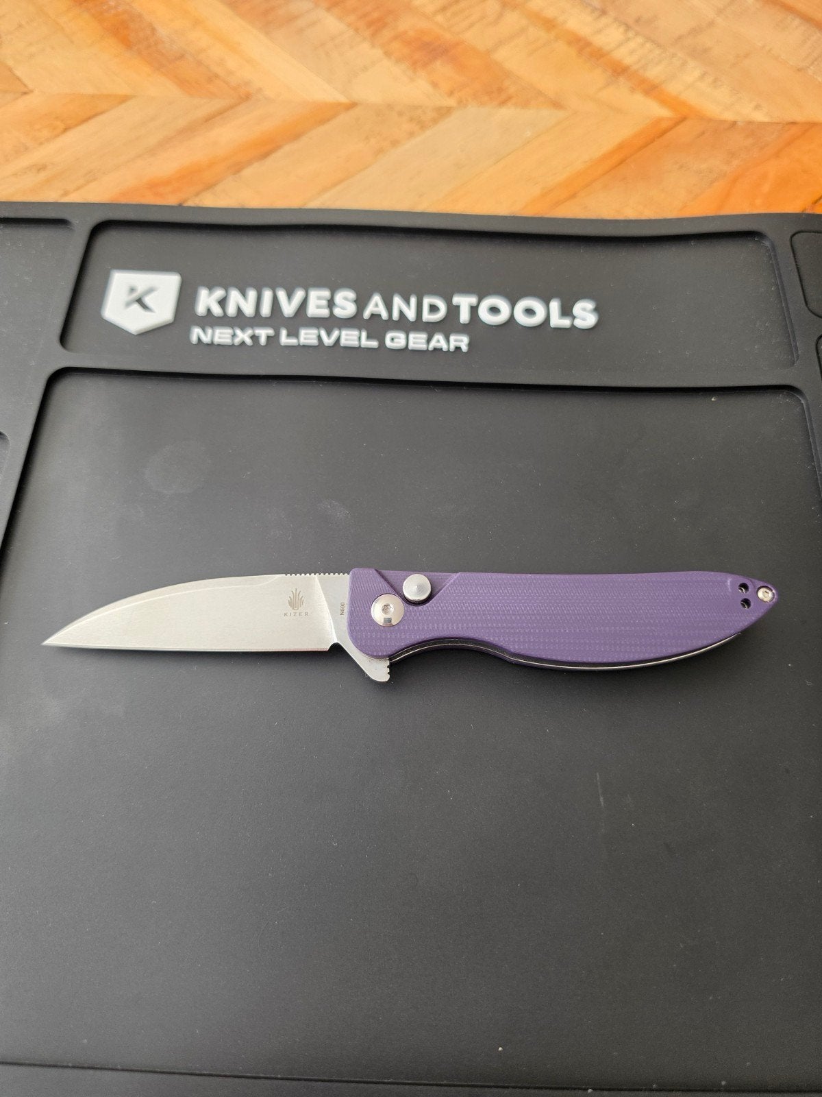 Kizer sway back, Ophalen of Verzenden, Zo goed als nieuw