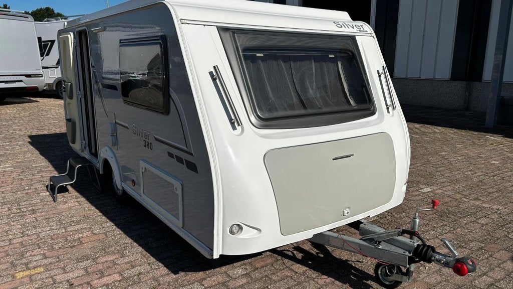 Trigano Silver 380 TDL, Caravans en Kamperen, Caravans, Trigano, Bedrijf, Treinzit, Luifel