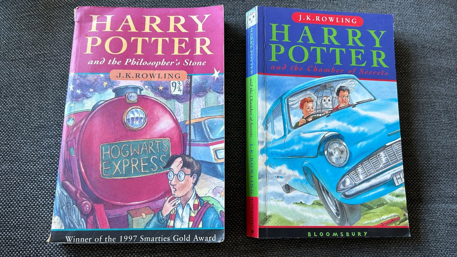 Harry Potter boeken: De Steen der Wijzen & De Geheime Kamer, Boeken, Ophalen of Verzenden, Gelezen