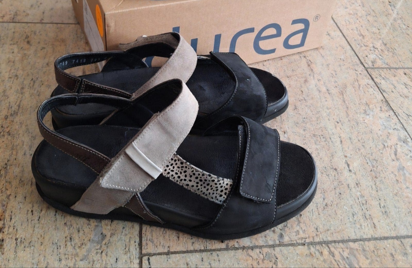 Durea sandalen maat 39 suède, Kleding | Dames, Ophalen, Durea, Zwart, Sandalen of Muiltjes