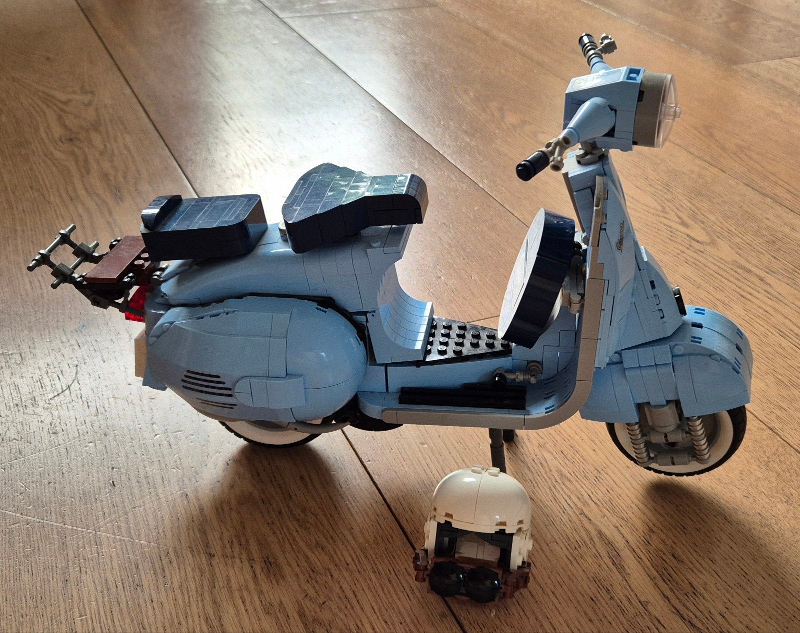 LEGO Creator Expert Vespa 125 (10298) - Zo goed als nieuw, Ophalen, Zo goed als nieuw