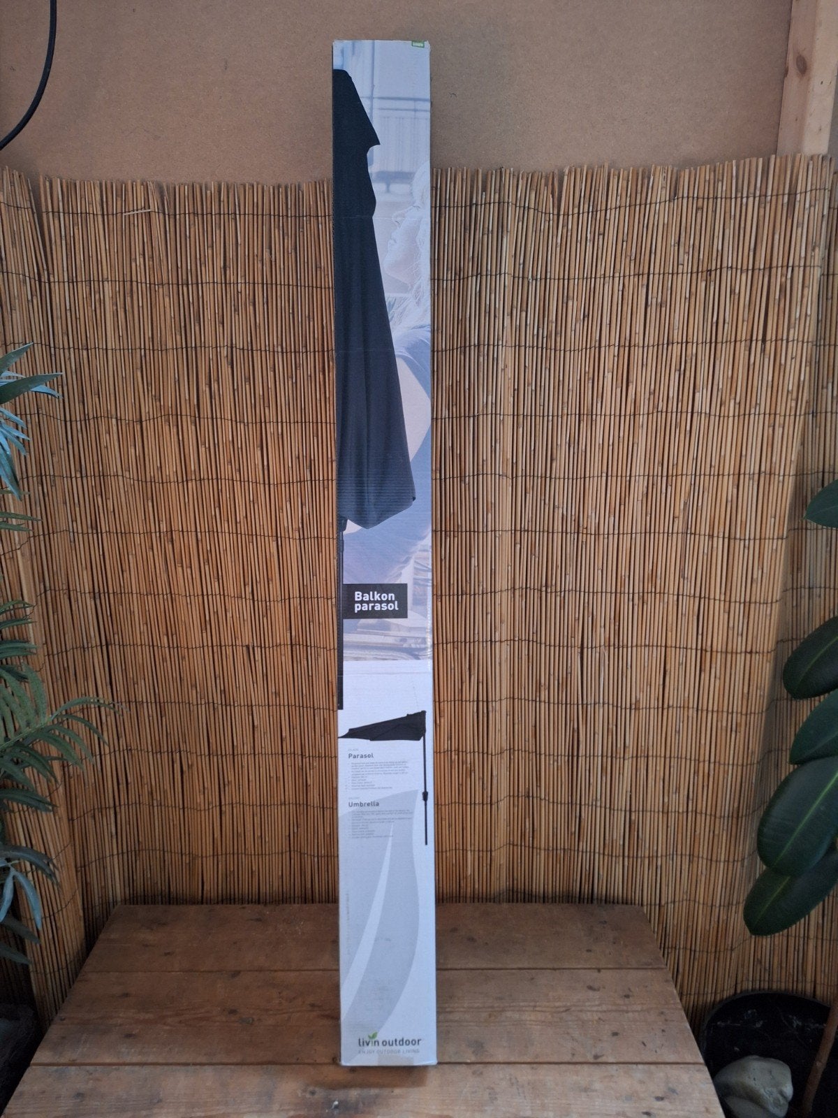 Balkon parasol, Ophalen