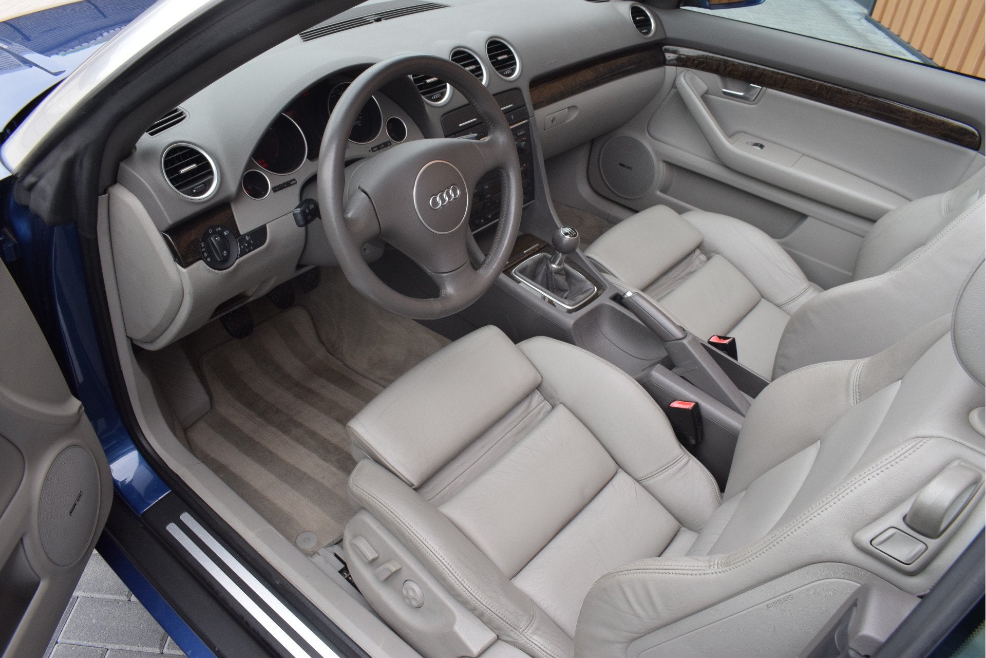 Audi A4 Cabriolet 2.4 V6 170pk Exclusive | Origineel NL | 10, Auto's, Audi, Voorwielaandrijving, Gebruikt, Cabriolet, A4