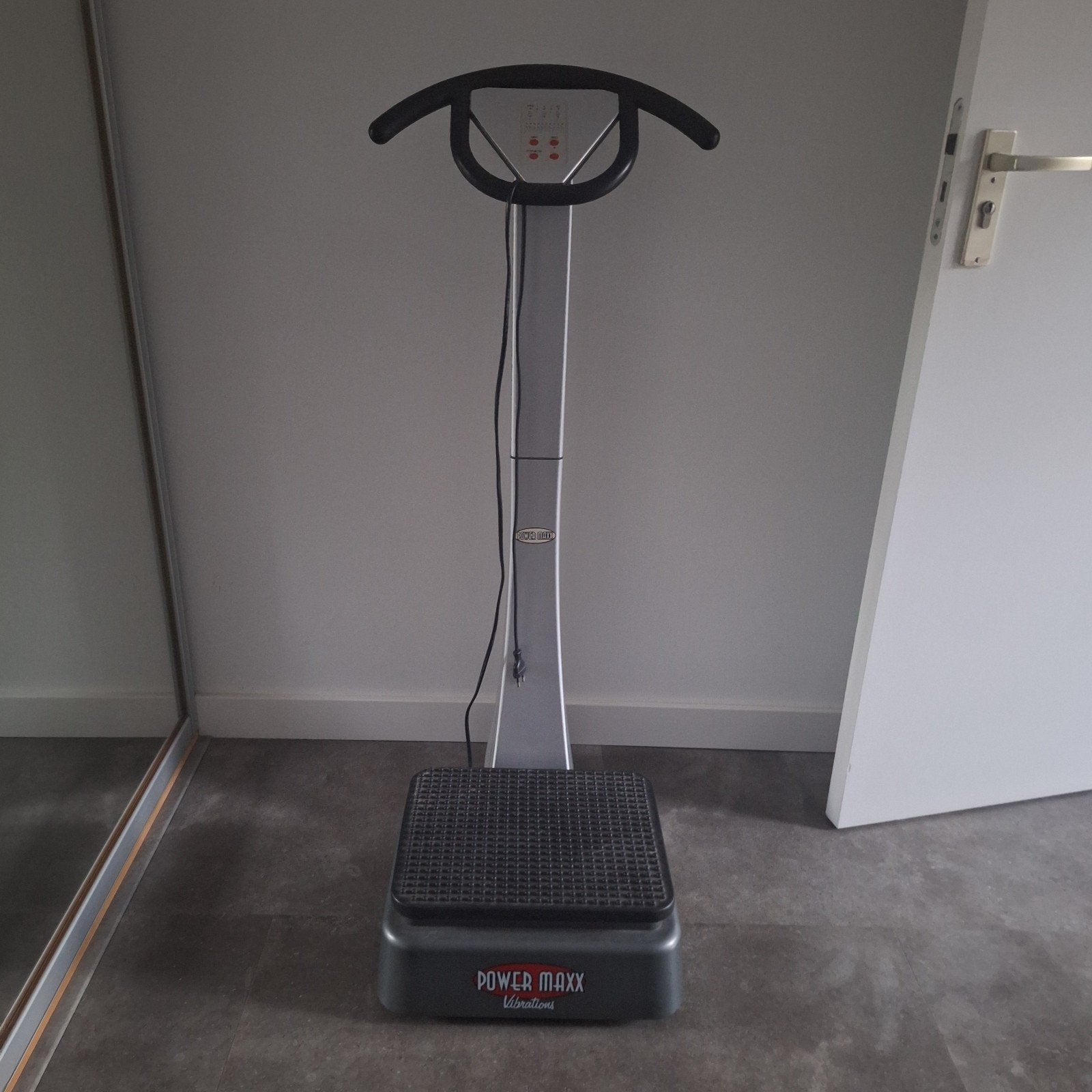 Power Maxx Vibrations Trilplaat, Ophalen, Zo goed als nieuw, Metaal, Buik